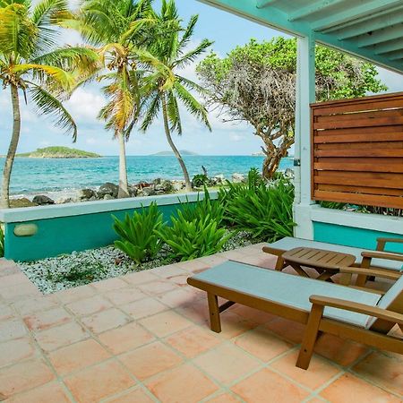 Tamarind Reef Resort Spa & Marina Кристианстед Экстерьер фото