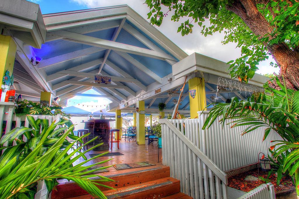 Tamarind Reef Resort Spa & Marina Кристианстед Экстерьер фото