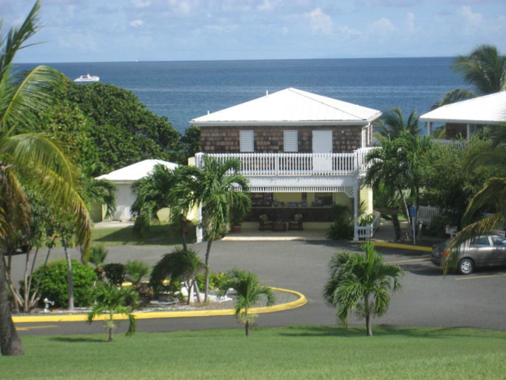 Tamarind Reef Resort Spa & Marina Кристианстед Экстерьер фото