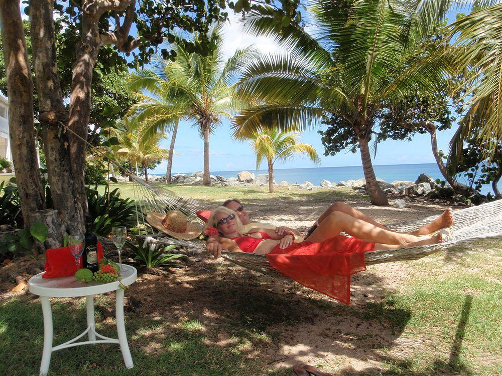Tamarind Reef Resort Spa & Marina Кристианстед Экстерьер фото