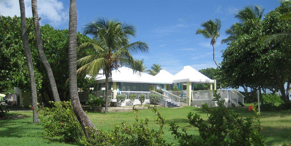 Tamarind Reef Resort Spa & Marina Кристианстед Экстерьер фото